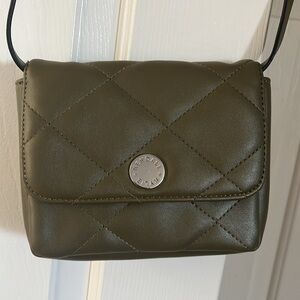 Kendal and Kylie woman’s faux leather green small crossbody handbag
